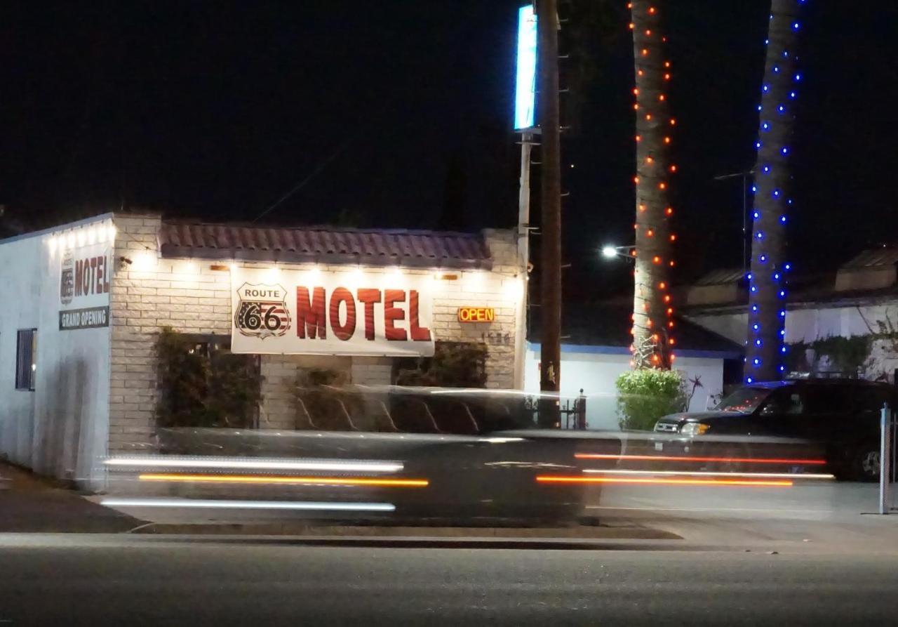 Route 66 Motel - Rialto Dış mekan fotoğraf